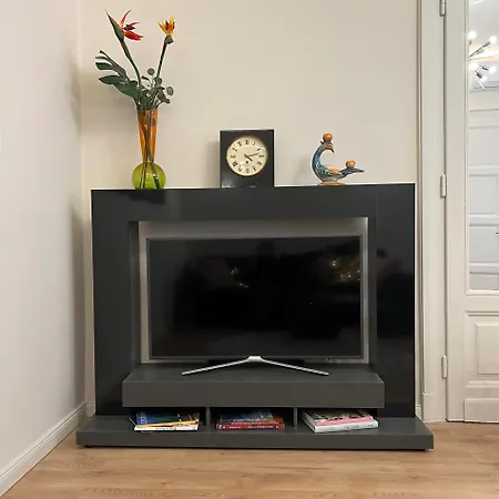 Brand New Parliament Designer Smarthome For 4 Ppl 布达佩斯