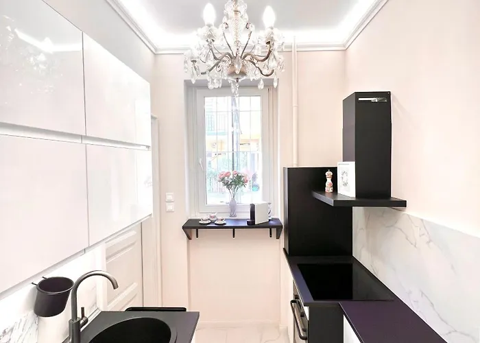 Brand New Parliament Designer Smarthome For 4 Ppl Apartament *